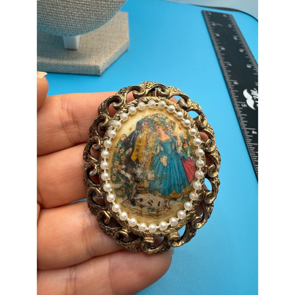 Jeannie Varhal Vintage Eggshell Art Brooch Pendant Victorian Couple Seed Pearl